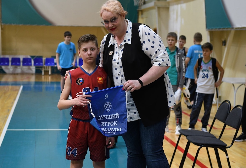 Юные баскетболисты Тобольска стали призерами баскетбольной лиги "VITA"